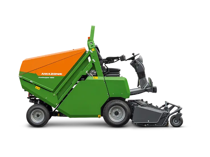 Amazone Maschine zur Rasenpflege